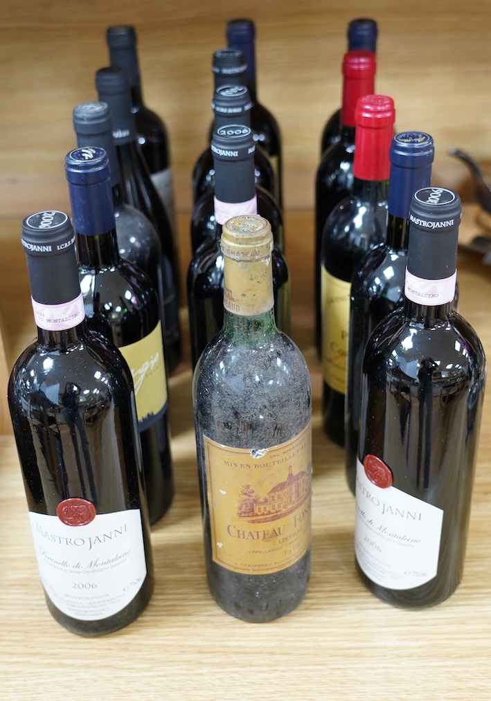 Fifteen various bottles of wine to include five bottles of Mastro Janni 2006 and a bottle of Chateau Fonreaud 1978. Condition - fair, storage history unknown